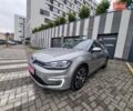 Серый Фольксваген e-Golf, объемом двигателя 0 л и пробегом 95 тыс. км за 12450 $, фото 4 на Automoto.ua