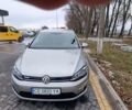 Серый Фольксваген e-Golf, объемом двигателя 0 л и пробегом 107 тыс. км за 15700 $, фото 1 на Automoto.ua