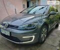 Серый Фольксваген e-Golf, объемом двигателя 0 л и пробегом 125 тыс. км за 16999 $, фото 2 на Automoto.ua