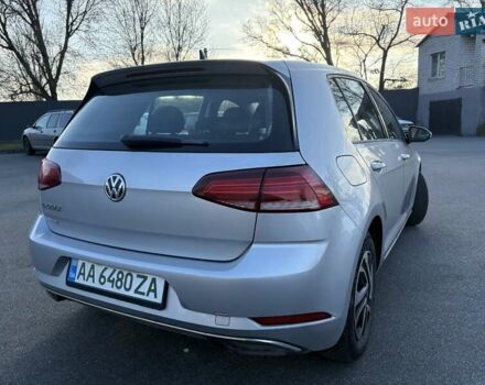 Серый Фольксваген e-Golf, объемом двигателя 0 л и пробегом 152 тыс. км за 12499 $, фото 7 на Automoto.ua