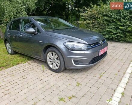 Серый Фольксваген e-Golf, объемом двигателя 0 л и пробегом 114 тыс. км за 15300 $, фото 3 на Automoto.ua