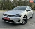 Серый Фольксваген e-Golf, объемом двигателя 0 л и пробегом 100 тыс. км за 12300 $, фото 13 на Automoto.ua