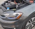 Серый Фольксваген e-Golf, объемом двигателя 0 л и пробегом 97 тыс. км за 11900 $, фото 25 на Automoto.ua