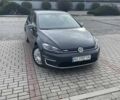 Серый Фольксваген e-Golf, объемом двигателя 0 л и пробегом 84 тыс. км за 15600 $, фото 1 на Automoto.ua