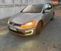 Серый Фольксваген e-Golf, объемом двигателя 0 л и пробегом 140 тыс. км за 13999 $, фото 28 на Automoto.ua