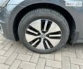 Серый Фольксваген e-Golf, объемом двигателя 0 л и пробегом 67 тыс. км за 19200 $, фото 18 на Automoto.ua