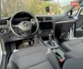 Серый Фольксваген e-Golf, объемом двигателя 0 л и пробегом 100 тыс. км за 12300 $, фото 35 на Automoto.ua