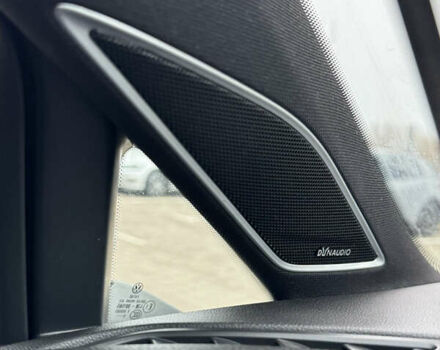 Серый Фольксваген e-Golf, объемом двигателя 0 л и пробегом 91 тыс. км за 15099 $, фото 54 на Automoto.ua