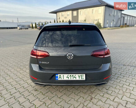 Серый Фольксваген e-Golf, объемом двигателя 0 л и пробегом 72 тыс. км за 14700 $, фото 3 на Automoto.ua
