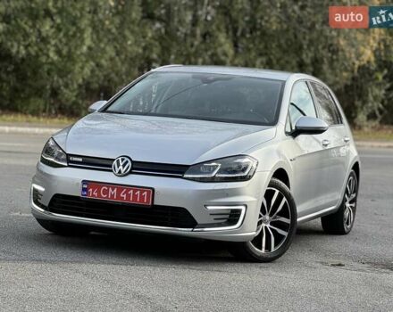 Серый Фольксваген e-Golf, объемом двигателя 0 л и пробегом 100 тыс. км за 12300 $, фото 17 на Automoto.ua