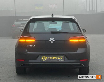 Сірий Фольксваген e-Golf, об'ємом двигуна 35 л та пробігом 109 тис. км за 16999 $, фото 4 на Automoto.ua