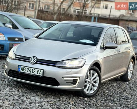 Серый Фольксваген e-Golf, объемом двигателя 0 л и пробегом 90 тыс. км за 14500 $, фото 1 на Automoto.ua