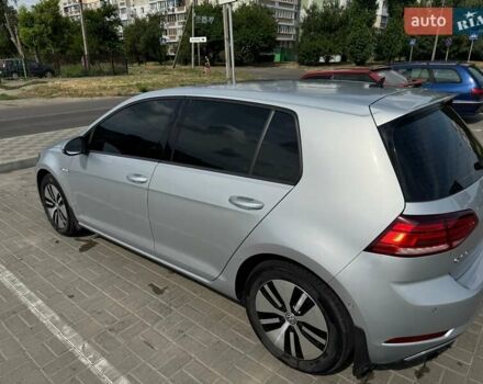 Серый Фольксваген e-Golf, объемом двигателя 0 л и пробегом 69 тыс. км за 13500 $, фото 7 на Automoto.ua