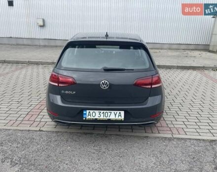 Серый Фольксваген e-Golf, объемом двигателя 0 л и пробегом 84 тыс. км за 15600 $, фото 6 на Automoto.ua