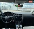 Серый Фольксваген e-Golf, объемом двигателя 0 л и пробегом 123 тыс. км за 12900 $, фото 22 на Automoto.ua