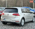 Серый Фольксваген e-Golf, объемом двигателя 0 л и пробегом 90 тыс. км за 14500 $, фото 5 на Automoto.ua