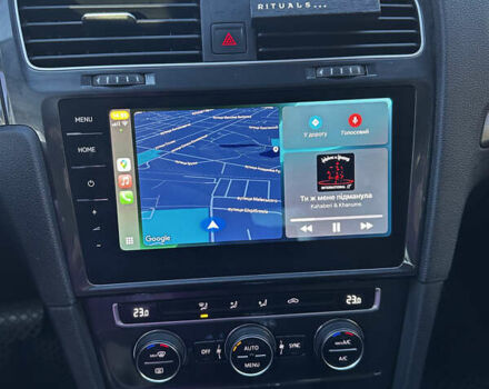 Серый Фольксваген e-Golf, объемом двигателя 0 л и пробегом 63 тыс. км за 14900 $, фото 10 на Automoto.ua