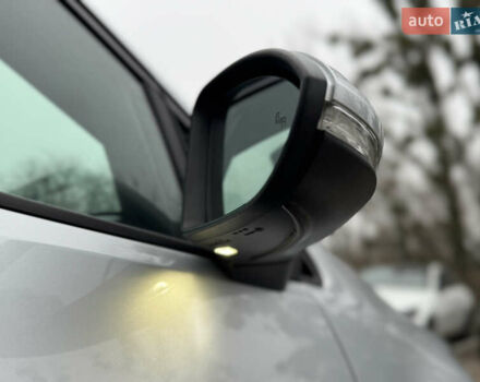 Серый Фольксваген e-Golf, объемом двигателя 0 л и пробегом 91 тыс. км за 15099 $, фото 119 на Automoto.ua