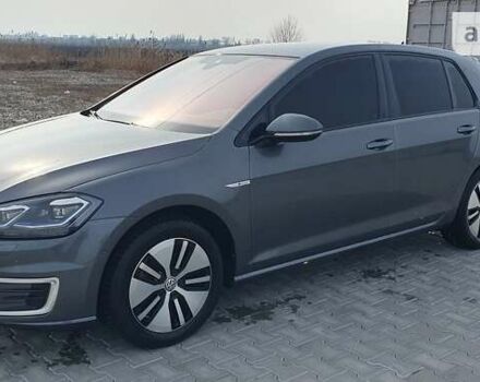 Серый Фольксваген e-Golf, объемом двигателя 0 л и пробегом 47 тыс. км за 18500 $, фото 13 на Automoto.ua