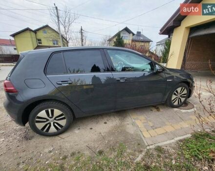 Серый Фольксваген e-Golf, объемом двигателя 0 л и пробегом 84 тыс. км за 14500 $, фото 9 на Automoto.ua