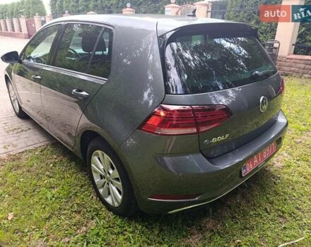 Серый Фольксваген e-Golf, объемом двигателя 0 л и пробегом 114 тыс. км за 15300 $, фото 13 на Automoto.ua