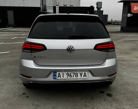 Серый Фольксваген e-Golf, объемом двигателя 0 л и пробегом 42 тыс. км за 14700 $, фото 4 на Automoto.ua