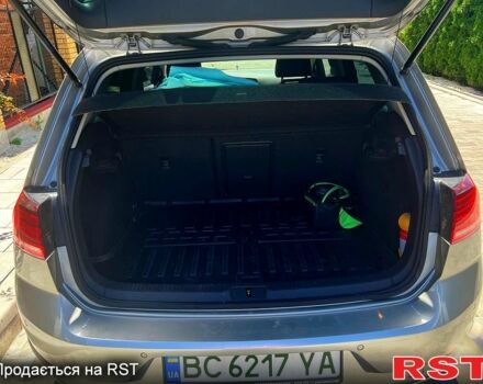 Сірий Фольксваген e-Golf, об'ємом двигуна 0 л та пробігом 57 тис. км за 13500 $, фото 5 на Automoto.ua