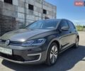 Серый Фольксваген e-Golf, объемом двигателя 0 л и пробегом 126 тыс. км за 12500 $, фото 1 на Automoto.ua