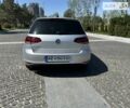 Серый Фольксваген e-Golf, объемом двигателя 0 л и пробегом 42 тыс. км за 21000 $, фото 5 на Automoto.ua