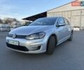 Серый Фольксваген e-Golf, объемом двигателя 0 л и пробегом 152 тыс. км за 12499 $, фото 4 на Automoto.ua