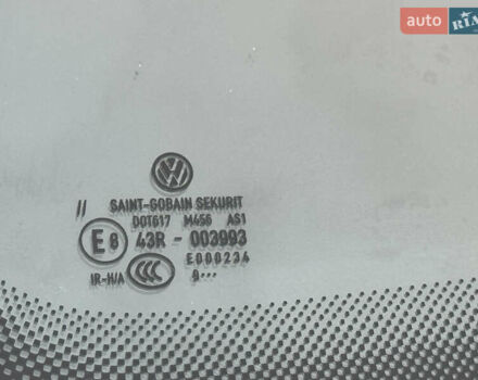 Серый Фольксваген e-Golf, объемом двигателя 0 л и пробегом 91 тыс. км за 15099 $, фото 35 на Automoto.ua