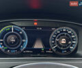 Серый Фольксваген e-Golf, объемом двигателя 0 л и пробегом 91 тыс. км за 15099 $, фото 59 на Automoto.ua