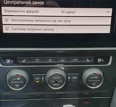 Сірий Фольксваген e-Golf, об'ємом двигуна 0 л та пробігом 47 тис. км за 18500 $, фото 36 на Automoto.ua