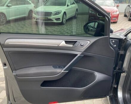 Серый Фольксваген e-Golf, объемом двигателя 36 л и пробегом 56 тыс. км за 17800 $, фото 8 на Automoto.ua