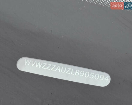 Серый Фольксваген e-Golf, объемом двигателя 0 л и пробегом 91 тыс. км за 15099 $, фото 36 на Automoto.ua