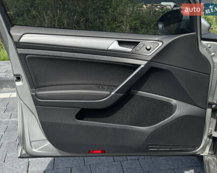 Сірий Фольксваген e-Golf, об'ємом двигуна 0 л та пробігом 73 тис. км за 14999 $, фото 27 на Automoto.ua