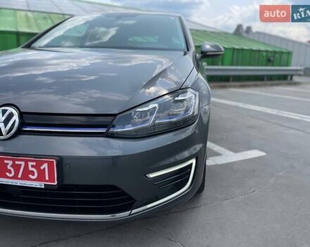 Сірий Фольксваген e-Golf, об'ємом двигуна 0 л та пробігом 123 тис. км за 12900 $, фото 9 на Automoto.ua