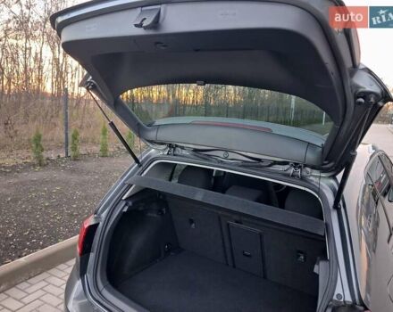 Серый Фольксваген e-Golf, объемом двигателя 0 л и пробегом 97 тыс. км за 11900 $, фото 15 на Automoto.ua