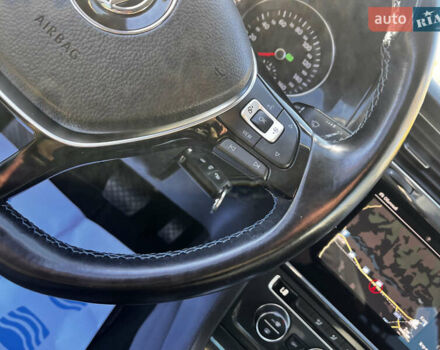 Серый Фольксваген e-Golf, объемом двигателя 0 л и пробегом 127 тыс. км за 11950 $, фото 44 на Automoto.ua