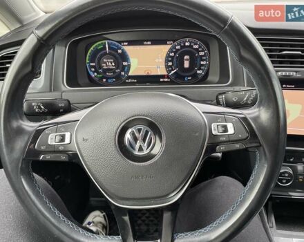 Серый Фольксваген e-Golf, объемом двигателя 0 л и пробегом 84 тыс. км за 15600 $, фото 51 на Automoto.ua