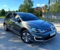 Серый Фольксваген e-Golf, объемом двигателя 0.11 л и пробегом 103 тыс. км за 15000 $, фото 1 на Automoto.ua