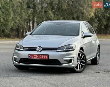 Серый Фольксваген e-Golf, объемом двигателя 0 л и пробегом 100 тыс. км за 12300 $, фото 9 на Automoto.ua