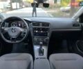 Серый Фольксваген e-Golf, объемом двигателя 0 л и пробегом 140 тыс. км за 13350 $, фото 15 на Automoto.ua