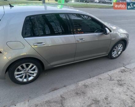 Серый Фольксваген e-Golf, объемом двигателя 0 л и пробегом 89 тыс. км за 15200 $, фото 5 на Automoto.ua