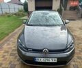 Серый Фольксваген e-Golf, объемом двигателя 0 л и пробегом 143 тыс. км за 12699 $, фото 1 на Automoto.ua