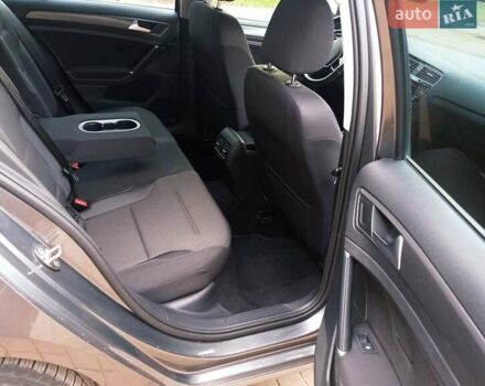 Серый Фольксваген e-Golf, объемом двигателя 0 л и пробегом 96 тыс. км за 11900 $, фото 20 на Automoto.ua