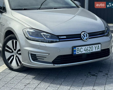 Сірий Фольксваген e-Golf, об'ємом двигуна 0 л та пробігом 73 тис. км за 14999 $, фото 11 на Automoto.ua