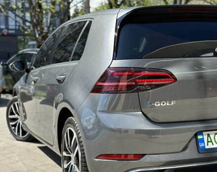 Сірий Фольксваген e-Golf, об'ємом двигуна 0 л та пробігом 81 тис. км за 16999 $, фото 22 на Automoto.ua