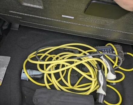 Сірий Фольксваген e-Golf, об'ємом двигуна 0 л та пробігом 109 тис. км за 14600 $, фото 18 на Automoto.ua