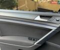 Серый Фольксваген e-Golf, объемом двигателя 0 л и пробегом 130 тыс. км за 16500 $, фото 33 на Automoto.ua